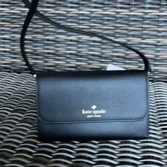 Kate Spade brynn small flap crossbody - Picture 1 of 16